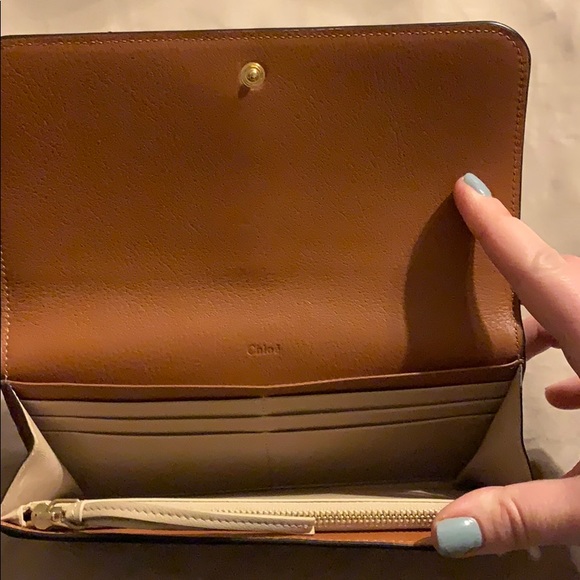 COPY - Chloe alphabet long wallet - Picture 2 of 6